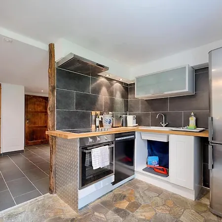 Riverside Appartement