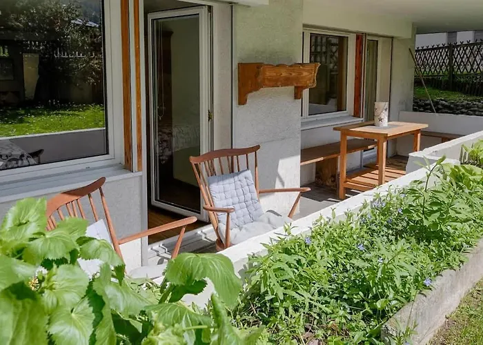 Riverside Apartment *