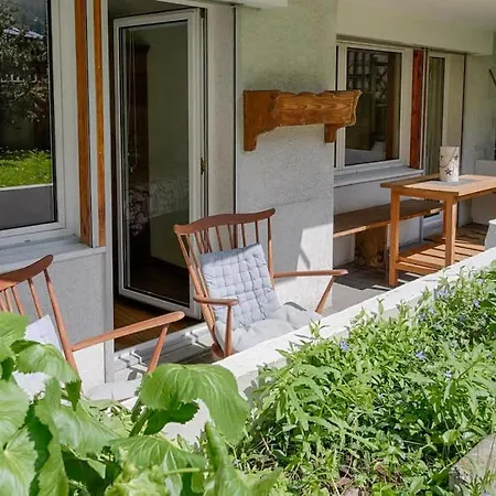 Riverside Apartment *